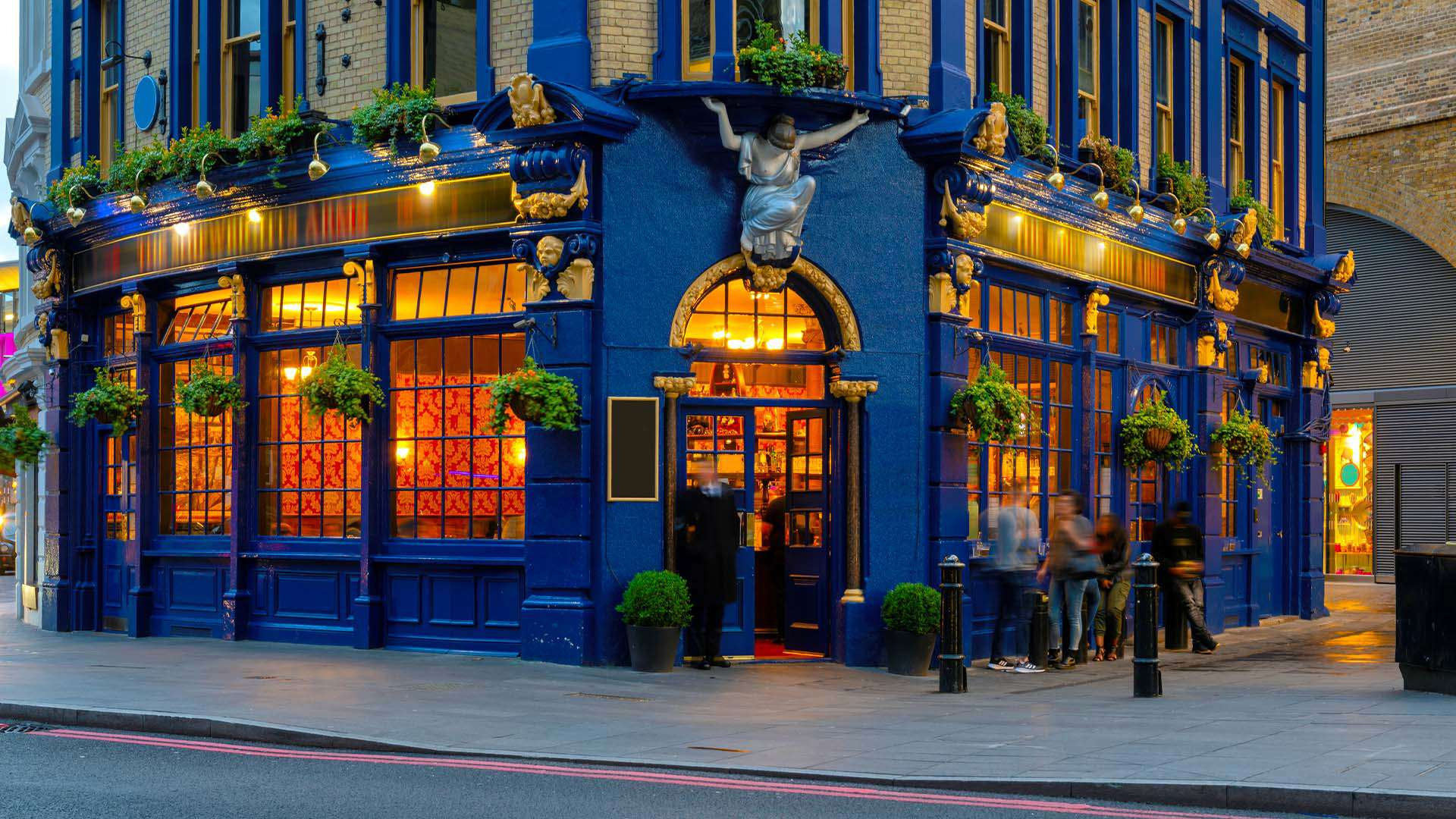 1920X1080 London Pub