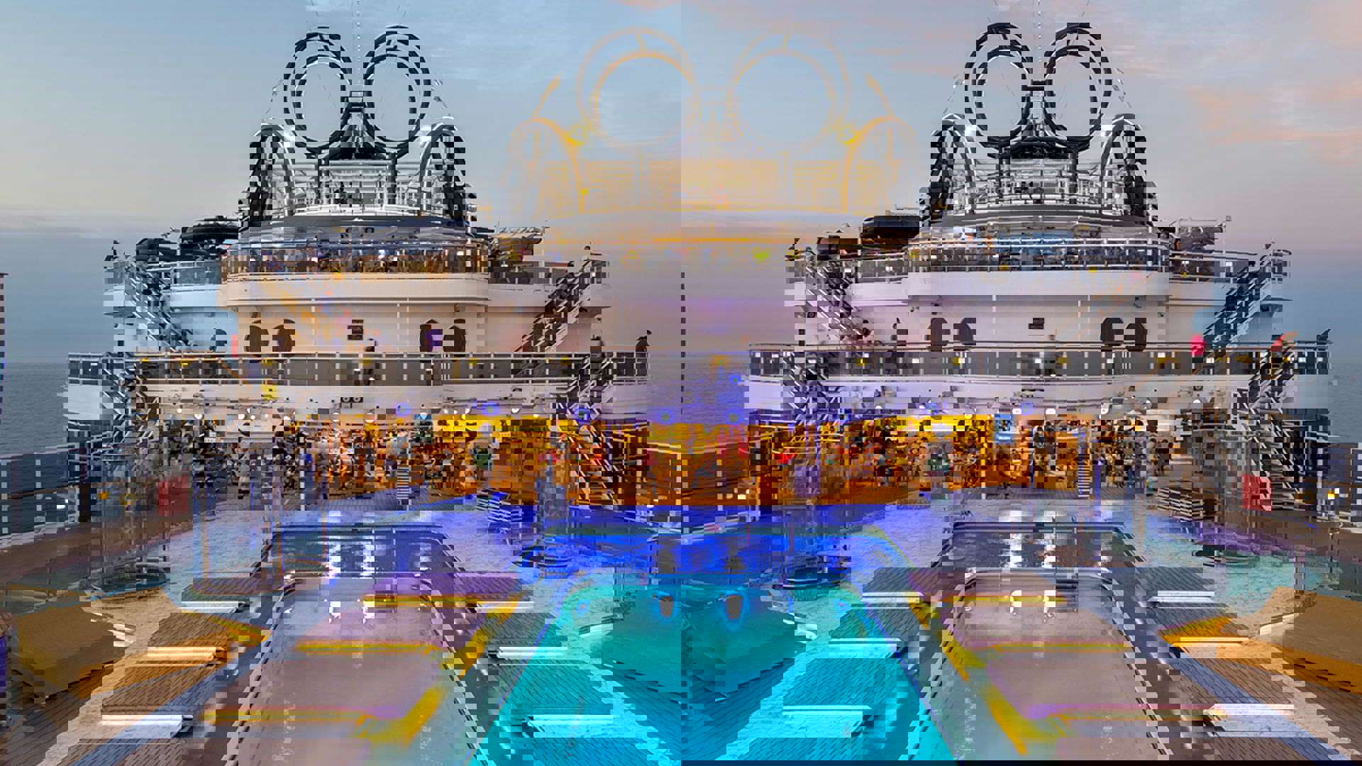 MSC Virtuosa Bar Ude